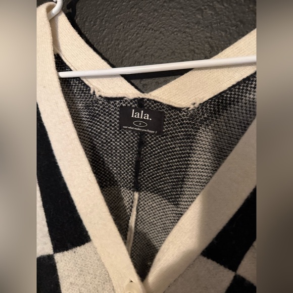 PRICE FIRM • LALA ORIGINAL DESIGN: Love You Oversized Checkerboard Cardi - Picture 13 of 15